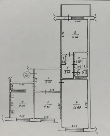 3-к. квартира, 67.5м², 9/9 эт. Алчевск