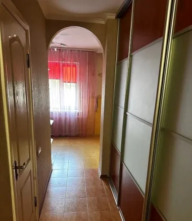 3-к. квартира, 74м², 1/9 эт. Донецк