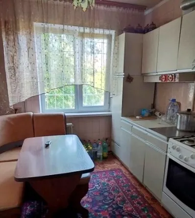 3-к. квартира, 66м², 2/9 эт. Донецк