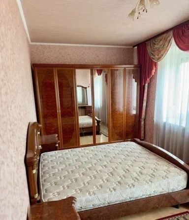 3-к. квартира, 87м², 2/5 эт. Донецк