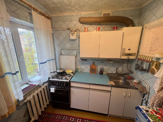 2-к. квартира, 47м², 4/5 эт. Луганск