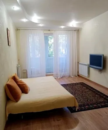 2-к. квартира, 45м², 2/5 эт. Донецк