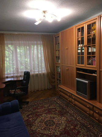 2-к. квартира, 44м², 2/5 эт. Донецк