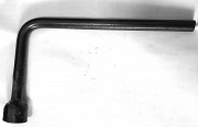 Ключ баллонный изогнутый 22 мм, Г-образный, торцовый, черный, СССР. Донецк ДНР